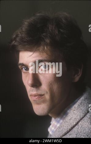 MME4729023 Roma, Auditorium RAI al foro Italico, circa 1982. Pianista classico tedesco Alexander Lonquich/Roma, Auditorium RAI del foro Italico, 1982 circa. Pianista Alexander Lonquich -; (add.info.: Roma, RAI Auditorium al foro Italico, circa 1982. Pianista classico tedesco Alexander Lonquich/Roma, Auditorium RAI del foro Italico, 1982 circa. Il pianista Alexander Lonquich -); © Marcello Mencarini. Tutti i diritti riservati 2024. Foto Stock