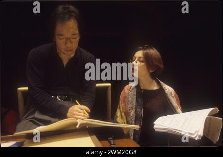 MME4755441 Roma, 1999. Direttore coreano Myung-Whun Chung e soprano francese Natalie Dessay durante una prova/Roma, 1999. Il direttore d'orchestra Myung-Whun Chung e il soprano Natalie Dessay durante una prova-; (add.info.: Roma, 1999. Direttore coreano Myung-Whun Chung e soprano francese Natalie Dessay durante una prova/Roma, 1999. Il direttore d'orchestra Myung-Whun Chung e il soprano Natalie Dessay durante una prova-); © Marcello Mencarini. Tutti i diritti riservati 2024. Foto Stock