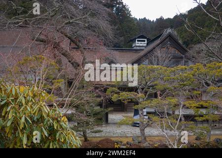 Alloggi dei templi a Koyasan sulla via di pellegrinaggio Kumano Kodo, Monte Koya, Wakayama, Giappone Foto Stock