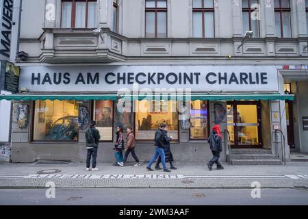 Mauermuseum Haus am Checkpoint Charlie, Friedrichstraße, Mitte, Berlino, Deutschland Foto Stock