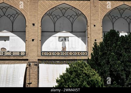 Dettagli architettonici del grande bazar di Piazza Naqshe Jahan Foto Stock