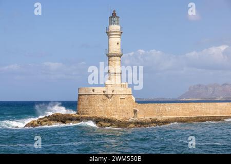 Faro storico di Chania a Creta in estate, Grecia Foto Stock