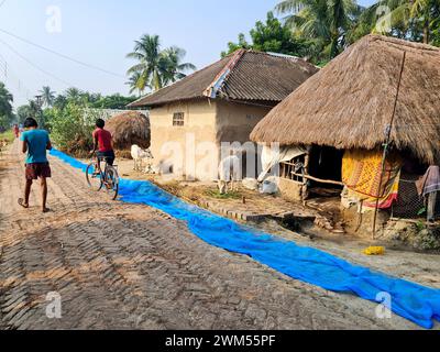 Villaggio rurale di Sundarban Island nel Bengala Occidentale in India Foto Stock