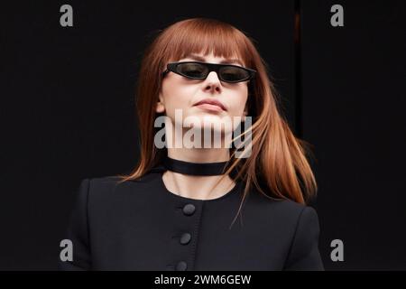 Milano, Italia. 24 febbraio 2024. Annalisa arriva alla sfilata Dolce &amp; Gabbana durante la Milano Fashion Week Autunno/Inverno 2024-2025 il 24 febbraio 2024 a Milano, Italia. © foto: Cinzia Camela. Credito: Live Media Publishing Group/Alamy Live News Foto Stock