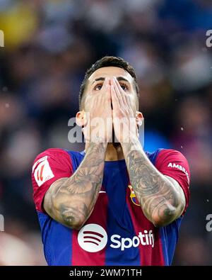 Barcellona, Spagna. 24 febbraio 2024. Joao Cancelo del FC Barcelona durante la Liga EA Sports match tra FC Barcelona e Getafe CF giocato allo stadio Lluis Companys il 24 febbraio 2024 a Barcellona, Spagna. (Foto di Sergio Ruiz/PRESSINPHOTO) credito: PRESSINPHOTO SPORTS AGENCY/Alamy Live News Foto Stock