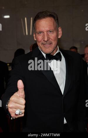 Berlino, Germania. 24 febbraio 2024. Ralf Moeller, attore, è al 'Ball der Wirtschaft' dell'hotel 'Intercontinental Berlin'. Credito: Joerg Carstensen/dpa/Alamy Live News Foto Stock