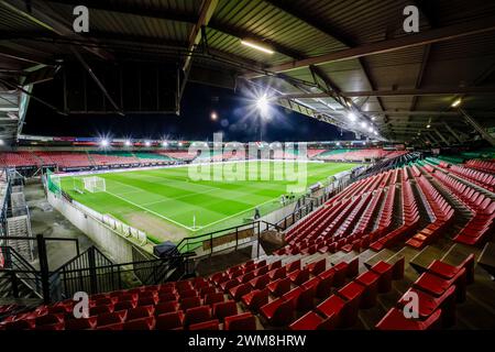 Nijmegen, Paesi Bassi. 24 febbraio 2024. NIJMEGEN, PAESI BASSI - 24 FEBBRAIO: Vista grandangolare dello stadio vuoto prima della partita olandese Eredivisie tra NEC e Sparta Rotterdam a Goffertstadion il 24 febbraio 2024 a Nijmegen, Paesi Bassi. (Foto di Broer van den Boom/Orange Pictures) credito: Orange Pics BV/Alamy Live News Foto Stock