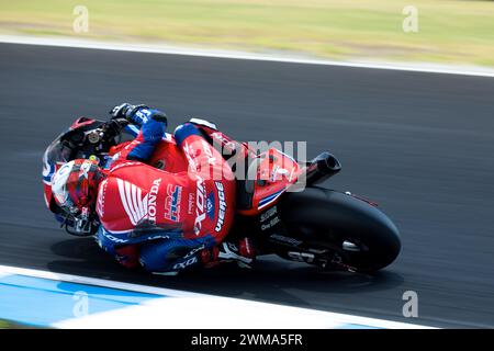 Phillip Island, Australia, 25 febbraio 2024. Xavi Vierge di Spagna sul Team HRC Honda CBR1000 RR-R durante la gara di domenica Superpole ai Campionati Mondiali Australiani Motul FIM Superbike sul circuito Phillip Island Grand Prix il 25 febbraio 2024 a Phillip Island, Australia. Crediti: Ivica Glavas/Speed Media/Alamy Live News Foto Stock