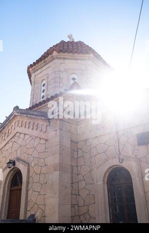 Grecia, Golfo Saronico, Sporadi occidentali, Egina il 2023-01-2013 L'isola di Egina nel Golfo Saronico, una città ateniese nel cuore dell'Egeo se Foto Stock