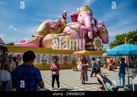 La Ganesha a Wat Saman Rattanaram nella città di Mueang Chachoengsao nella provincia di Chachoengsao in Thailandia. Thailandia, Chachoengsao, 3, 20 novembre Foto Stock