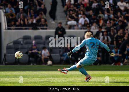 Il portiere dei Seattle Sounders Andrew Thomas (24) durante una partita della MLS contro il LAFC, sabato 24 febbraio 2022, al BMO Stadium di Los Angeles, C. Foto Stock