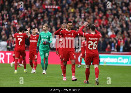 Londra, Regno Unito. 25 febbraio 2024. Liverpool prima della finale della EFL Carabao Cup tra Chelsea e Liverpool al Wembley Stadium di Londra, Inghilterra, il 25 febbraio 2024. Foto di Joshua Smith. Solo per uso editoriale, licenza richiesta per uso commerciale. Non utilizzare in scommesse, giochi o pubblicazioni di singoli club/campionato/giocatori. Crediti: UK Sports Pics Ltd/Alamy Live News Foto Stock