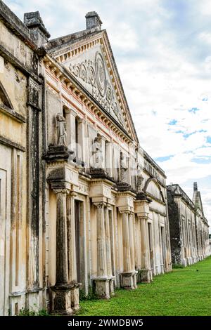 Merida Mexico, Yaxcopoil, ex Hacienda de Heneken, henequen agave fourcroydes fabbrica di impianti per la lavorazione della canapa, teatro aziendale abbandonato vac Foto Stock