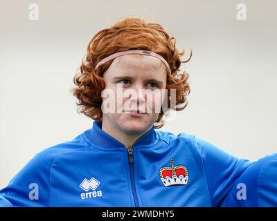 25.02.2024, Gibilterra, Victoria Stadium, amichevole: Gibilterra - Liechtenstein, Lena Goeppel (5 Liechtenstein) durante l'inno nazionale (Daniela Porcelli / SPP-JP) Foto Stock