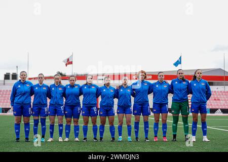 25.02.2024, Gibilterra, Victoria Stadium, amichevole: Gibilterra - Liechtenstein, giocatori del Liechtenstein durante l'inno nazionale (Daniela Porcelli / SPP-JP) Foto Stock