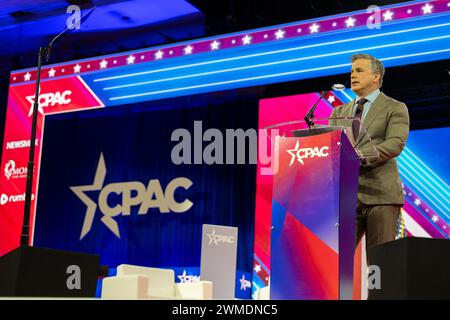 Oxon Hill, Stati Uniti. 24 febbraio 2024. Tom Fitton alla Conservative Political Action Conference (CPAC) del 2024 a National Harbor, Maryland, Stati Uniti, sabato 24 febbraio, 2024. credito: Annabelle Gordon /CNP/Sipa USA credito: SIPA USA/Alamy Live News Foto Stock