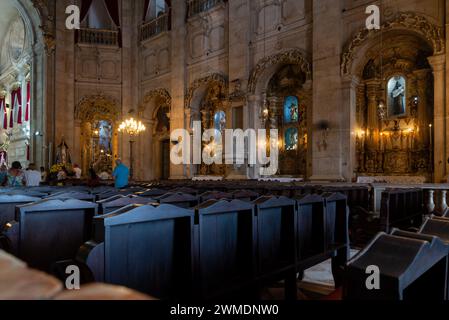 Salvador, Bahia, Brasile - 5 gennaio 2024: Vista interna della chiesa di Conceicao da Praia nel quartiere commerciale della città di Salvador, Bahia. Foto Stock