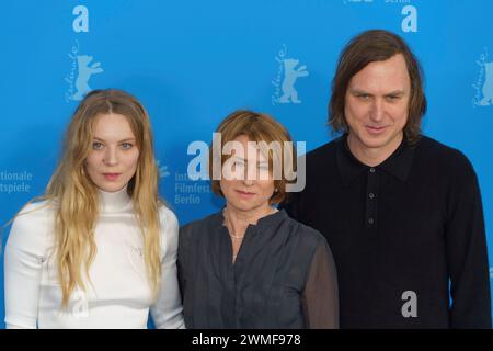 18 febbraio 2024, Berlino, Berlino, Germania: ''Sterben'' Photocall alla Berlinale 2024. (Credit Image: © Beata Siewicz/Pacific Press via ZUMA Press Wire) SOLO PER USO EDITORIALE! Non per USO commerciale! Foto Stock