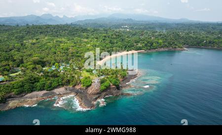 Vista aerea dal Club Santana Beach and Resort, a Sao Tome, Africa Foto Stock