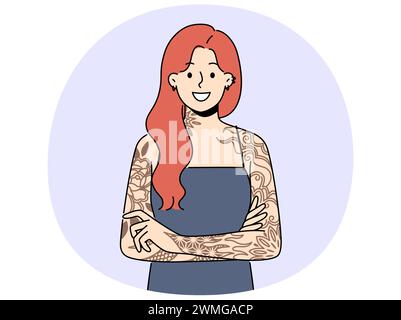 Donna sorridente arrossata con tatuaggi sulle braccia. Donna felice con le mani tatuate esprime personalità. Subcultura e auto-espressione. Illustrazione vettoriale. Illustrazione Vettoriale