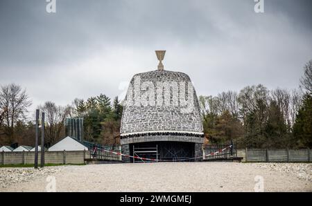 Die jüdische Gedenkstätte in der heutigen Gedänksstätte des Konzentrationslager Dachau. Zur Zeit sind Renovationsarbeiten im Gange. (Dachau, Deutschla Foto Stock