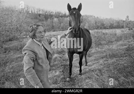 STATI UNITI - 5 gennaio 1989 : Anna Fancher Hedrick, nota anche come Miss Anna, è stata un avvocato della contea di Loudoun, equestrienne e la prima donna Foto Stock