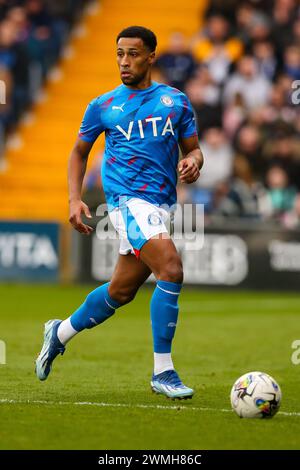 L'Ibou Touray della contea di Stockport durante la partita Sky Bet League Two a Edgeley Park, Stockport. Data foto: Sabato 24 febbraio 2024. Foto Stock