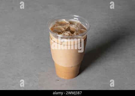 Caffè, pesca, tè freddo, blu, limone, ade, nocciola, caffè, latte, Foto Stock