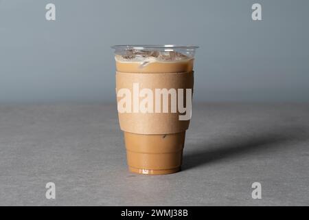 Caffè, pesca, tè freddo, blu, limone, ade, nocciola, caffè, latte, Foto Stock