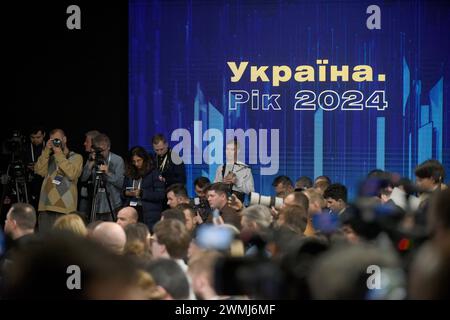 KIEV, UCRAINA - 25 FEBBRAIO 2024 - i partecipanti partecipano all'Ucraina. Anno 2024 Forum, Kiev, capitale dell'Ucraina. Foto Stock