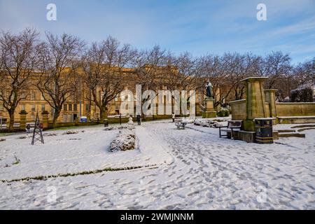 St JohnÕs Garden Liverpool nella neve Foto Stock