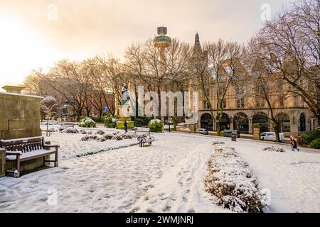 St JohnÕs Garden Liverpool nella neve Foto Stock