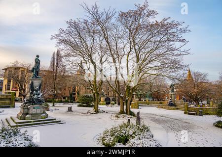 St JohnÕs Garden Liverpool nella neve Foto Stock
