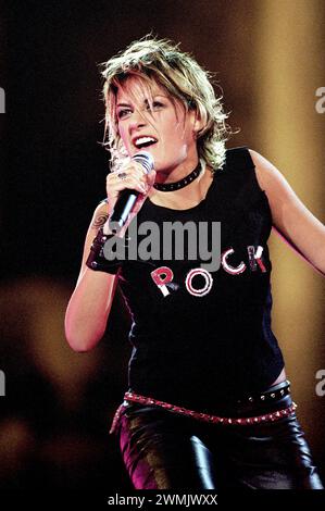 Verona Italia 2000-09-09: Irene grandi, cantante italiana, durante la trasmissione televisiva “Festivalbar 2000” Foto Stock