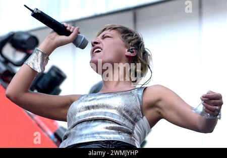 Milano Italia 2003-05-07: Irene grandi, cantante italiana, durante un concerto dal vivo allo Stadio San Siro Foto Stock