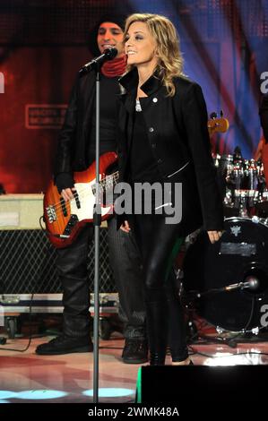 Milano Italia 29/11/2008 : Irene grandi, cantante italiana, durante la trasmissione televisiva “Scalo 76 Cargo” Foto Stock