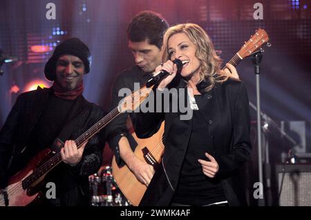 Milano Italia 29/11/2008 : Irene grandi, cantante italiana, durante la trasmissione televisiva “Scalo 76 Cargo” Foto Stock