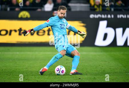 Bundesliga, segnale Iduna Park Dortmund: Borussia Dortmund vs TSG Hoffenheim; Oliver Baumann (STG) Foto Stock