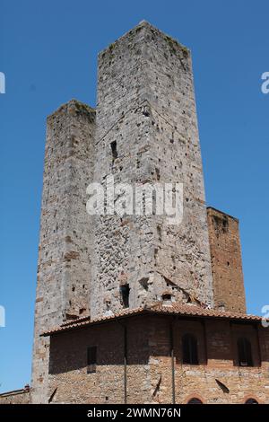 Torri a San Gimignano, affacciate su Piazza della Cisterna Foto Stock