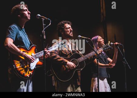 Copenaghen, Danimarca. 23 febbraio 2024. La band folk canadese Wild Rivers esegue un concerto dal vivo al KB Hallen di Frederiksberg, Copenaghen. (Foto: Gonzales Photo - Peter Troest). Foto Stock