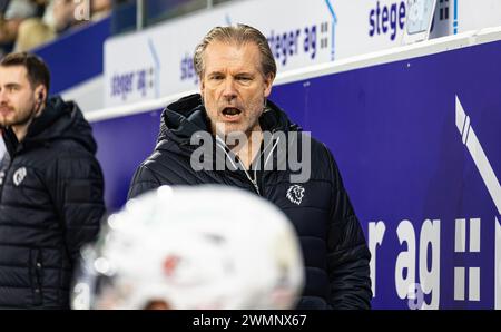 EHC Kloten - Losanna HC, Stimo Arena, National League NL, stagione regolare: Geoff Ward, Headcoach Lausanne HC. (Kloten, Schweiz, 17.02.2024) Foto Stock