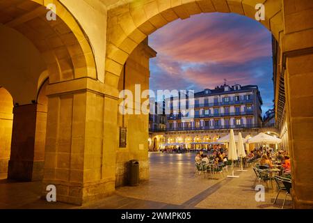 Plaza de la Constitucion, parte vieja, città vecchia, Donostia, San Sebastian, paesi Baschi, Spagna, Foto Stock