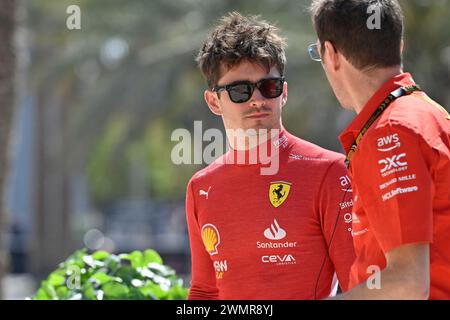 Sakhir, Bahrein. 22 febbraio 2024. BAHRAIN, Sakhir, 22 febbraio: N. 16, Charles LECLERC, MCO, team Scuderia Ferrari, SF24 durante il secondo giorno dei test di F1 al Bahrain International Circuit il 22 febbraio 2024 in Bahrain, test pre-stagione di Formula 1, foto e copyright Jerry ANDRE/ATP Images (ANDRE Jerry/ATP/SPP) crediti: SPP Sport Press Photo. /Alamy Live News Foto Stock