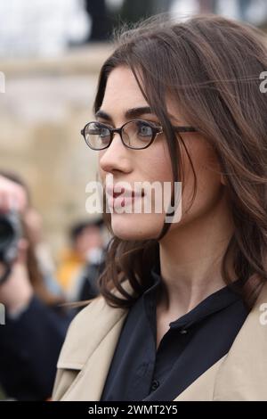 Le défilé Dior est le Premier évènement important de ce cette fashionweek parisienne. Les célébrités de la mode et du cinéma étaient présentes Foto Stock