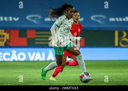 Estoril, Portogallo. 27 febbraio 2024. Estoril, Portogallo Jessica Silva (10) del Portogallo in azione durante un'amichevole contro la Corea del Sud - Estadio Antonio Coimbra da Mota - Estoril, Portogallo (João Bravo/SPP) crediti: SPP Sport Press Photo. /Alamy Live News Foto Stock