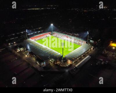 Bournemouth, Dorset, Regno Unito. 27 febbraio 2024. Vista aerea dello stadio Vitality illuminato dopo la partita di fa Cup tra l'AFC Bournemouth e Leicester City. Crediti fotografici: Graham Hunt/Alamy Live News Foto Stock