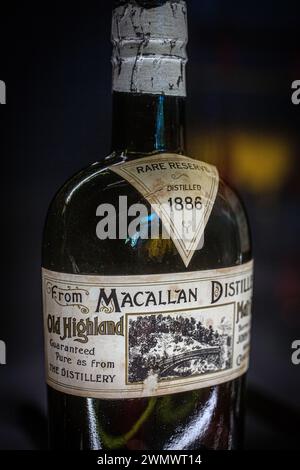 Bottiglia Macallan del raro whisky single malt Foto Stock