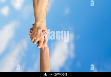 Dare una mano. Salvataggio, aiuto di gesti o mani. Dare una mano Foto Stock