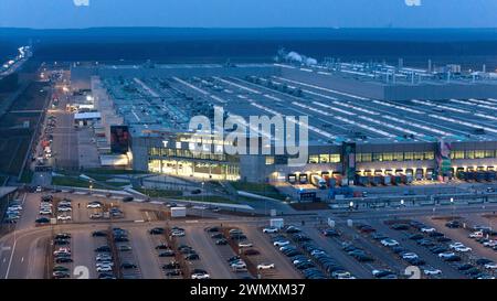 Tesla Giga Factory a Gruenheide, 26/02/2024 Foto Stock