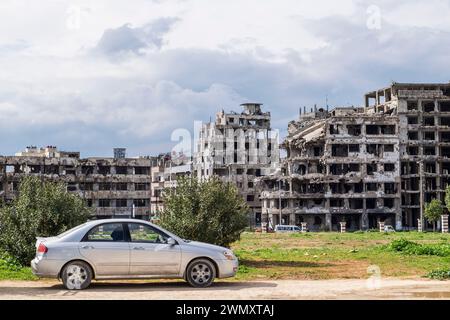Siria, Homs, edifici distrutti dai bombardamenti Foto Stock